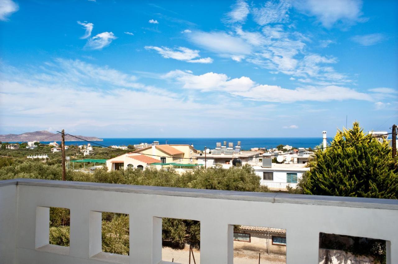 Captain Michalis Apartments Galatás Exteriör bild