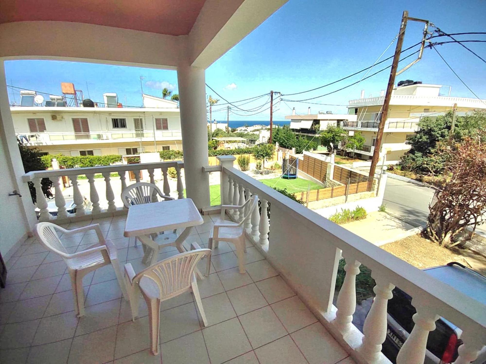 Captain Michalis Apartments Galatás Exteriör bild